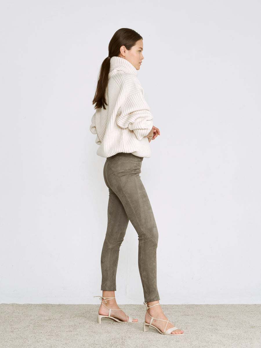 OT LEGGINGS LIGHT GREY SUEDE - OUT OF STOCK